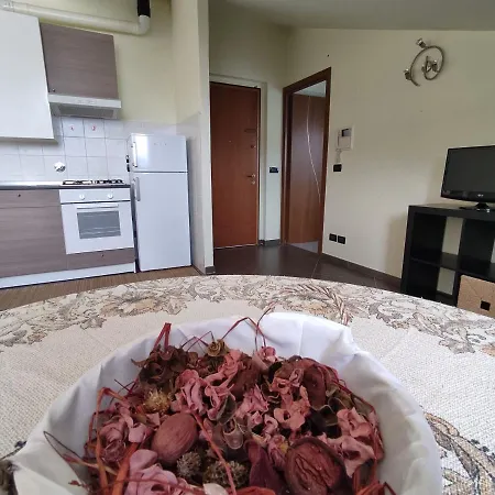 Apartment Nuovo Con Cucina Ai Piedi Del Monviso